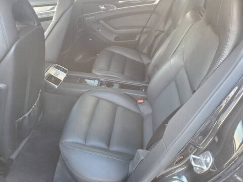 2012 Porsche Panamera 4S