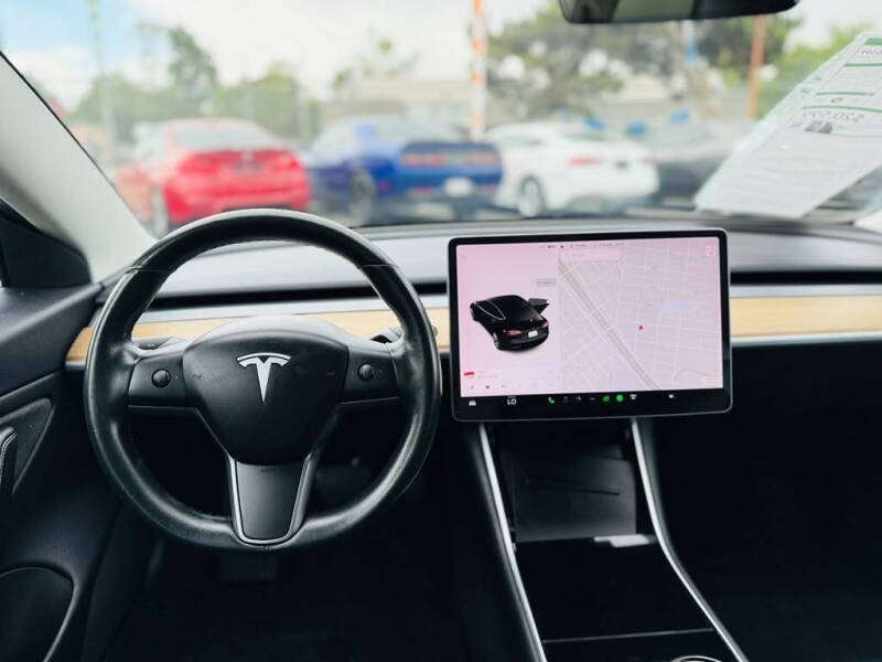 2019 Tesla Model 3 Standard Range