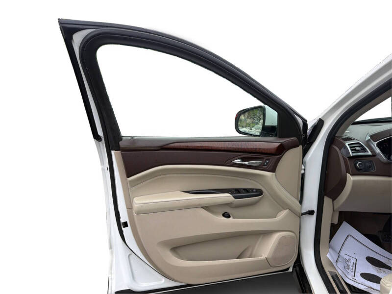 2013 Cadillac SRX Performance Collection