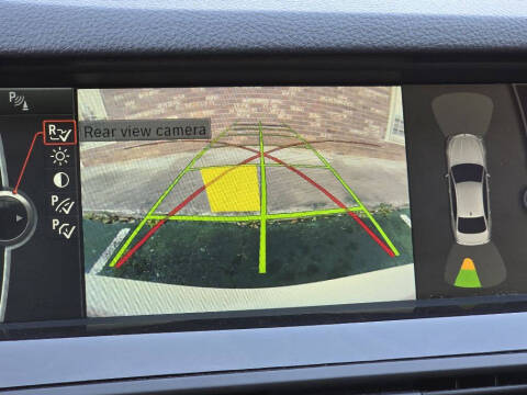 2011 BMW 5 Series 528i