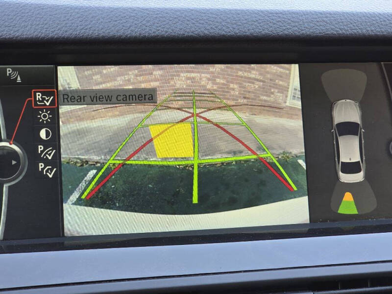 2011 BMW 5 Series 528i