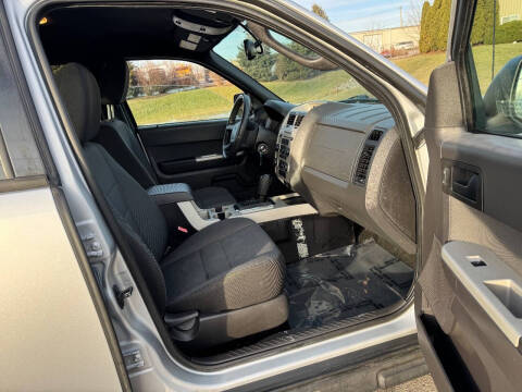 2011 Ford Escape XLT