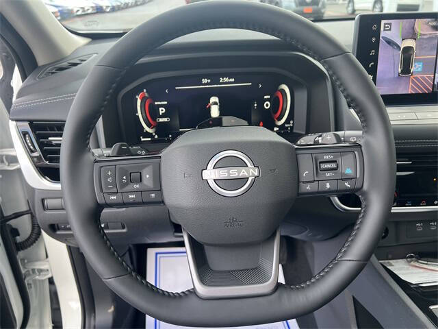 2025 Nissan Rogue SL