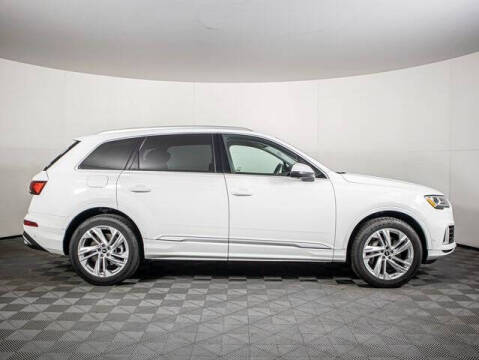 2023 Audi Q7 quattro Premium Plus 55 TFSI