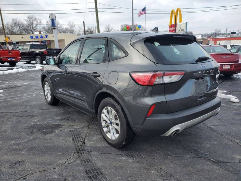 2020 Ford Escape S