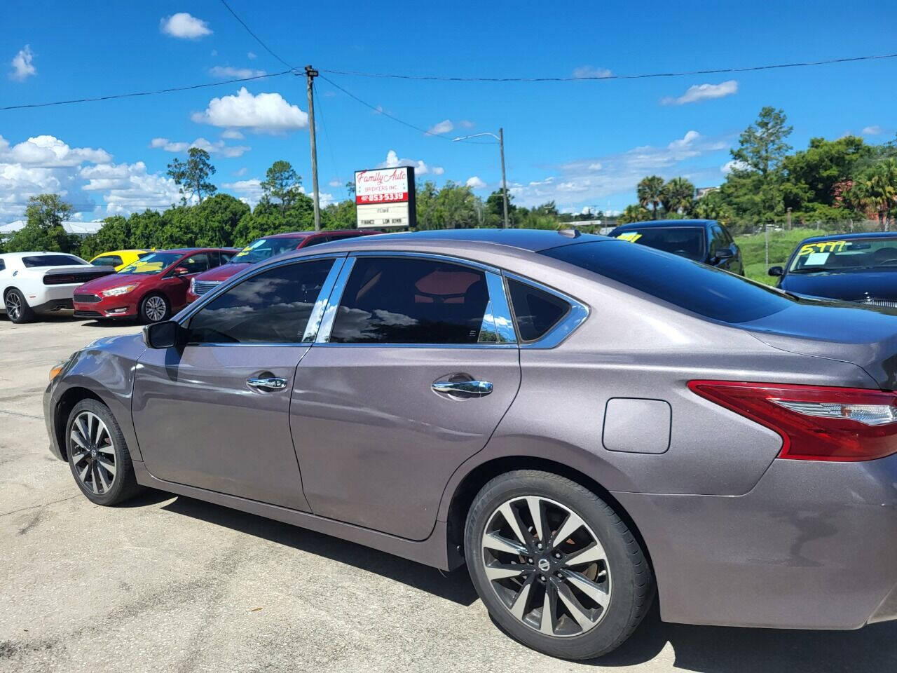 2018 Nissan Altima for sale at FAMILY AUTO BROKERS in Longwood, FL