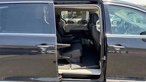 2018 Chrysler Pacifica Touring L