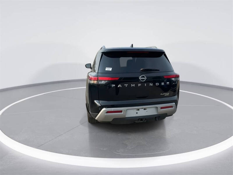 2022 Nissan Pathfinder