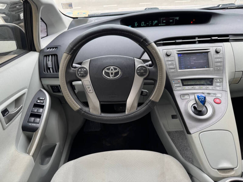 2012 Toyota Prius One