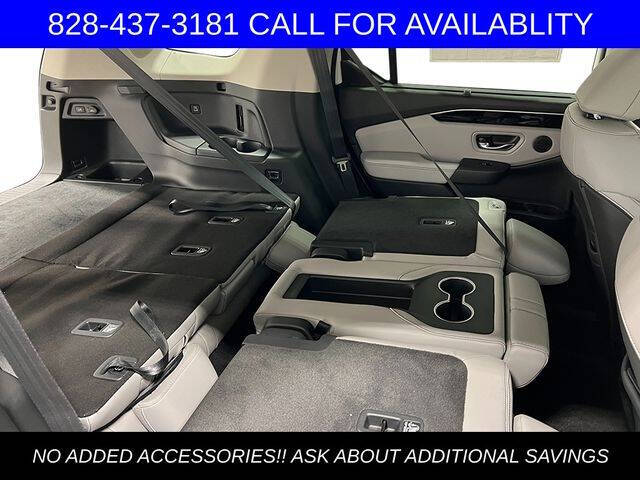 2025 Honda Pilot Touring