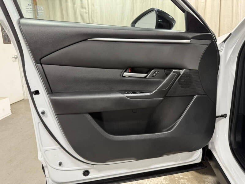 2023 Mazda CX-50 2.5 S Preferred Plus