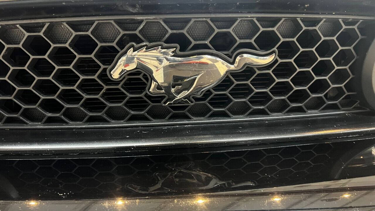 2014 Ford Mustang 14