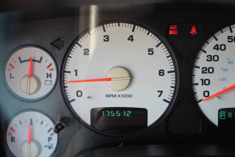 2004 Dodge Ram 1500 SLT