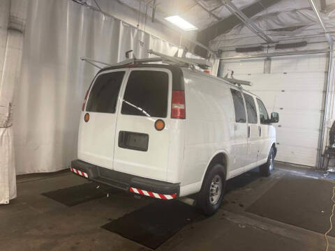 2006 GMC Savana 2500