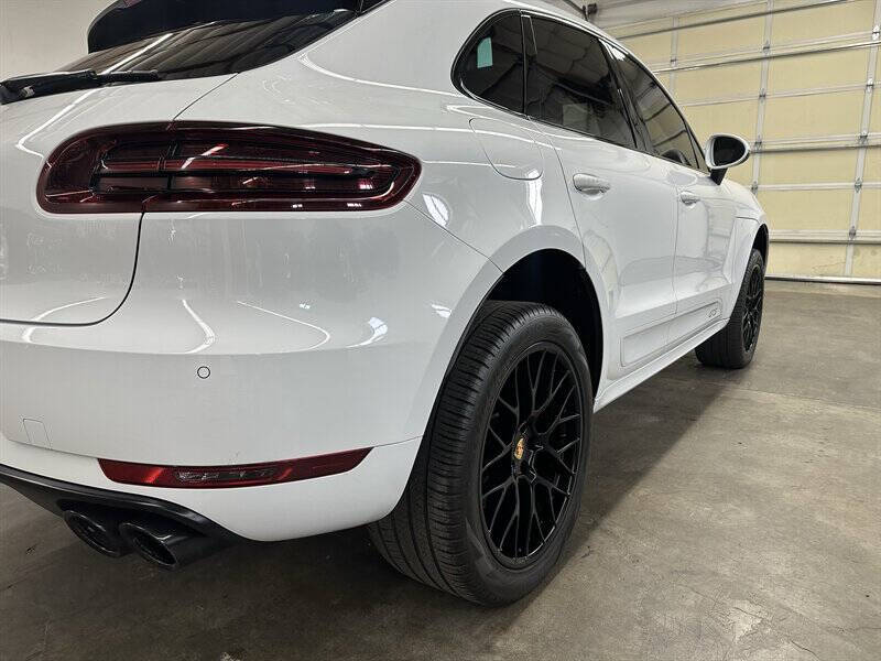 2017 Porsche Macan GTS