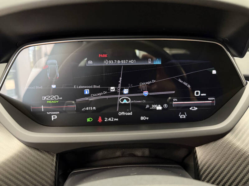 2023 Audi e-tron GT quattro Premium Plus