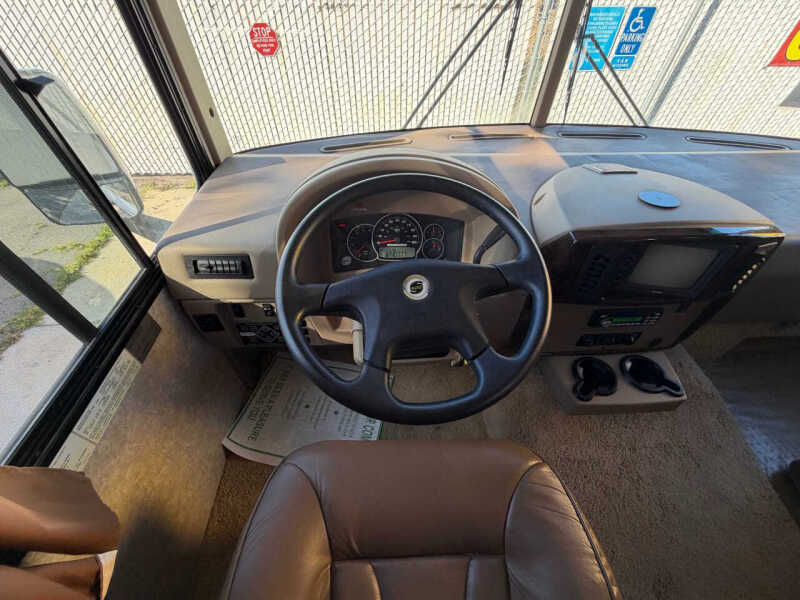 2008 Workhorse W22