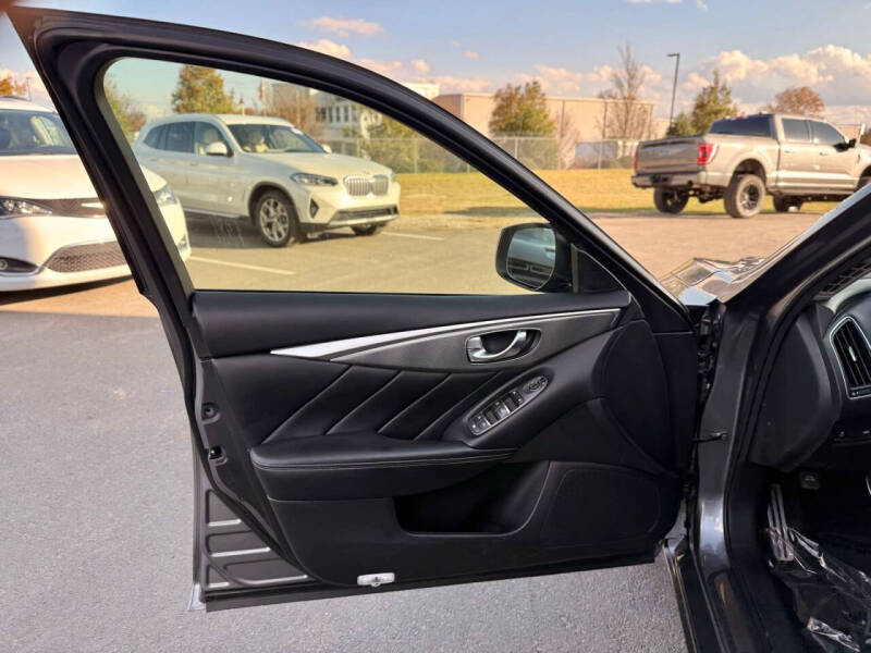 2014 Infiniti Q50 Sport