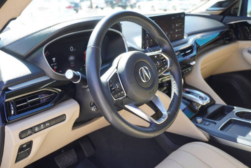 2025 Acura MDX w/Tech