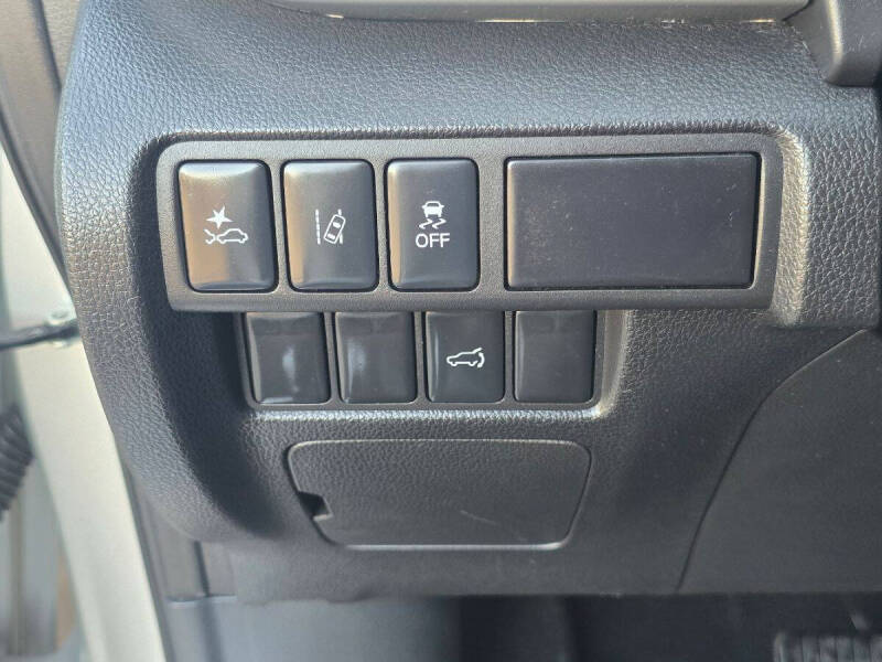 2024 Mitsubishi Eclipse Cross SE