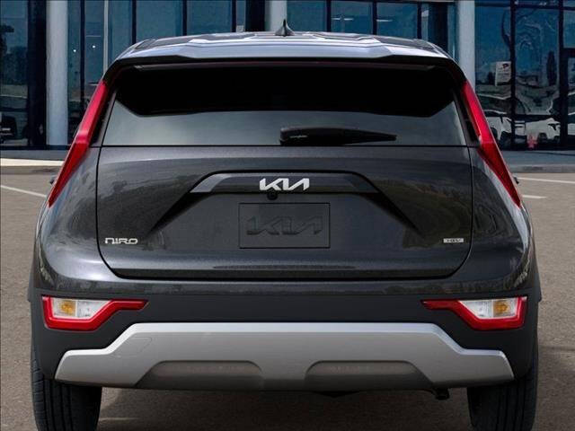 2025 Kia Niro LX