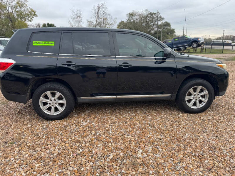 2011 Toyota Highlander SE
