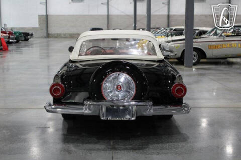 1956 Ford Thunderbird