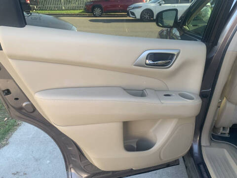 2014 Nissan Pathfinder Hybrid Platinum