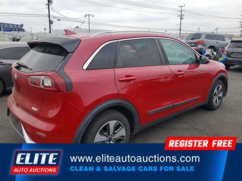 2017 Kia Niro LX