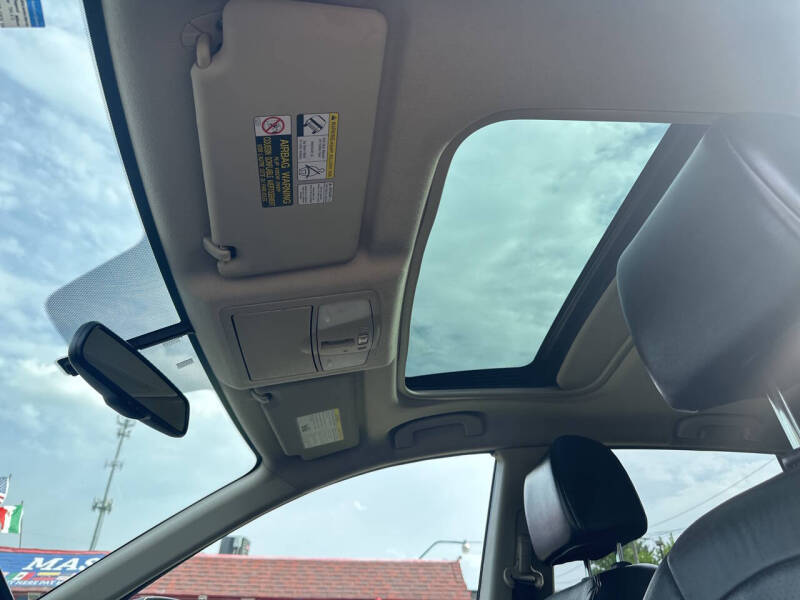 2011 Nissan Rogue SV