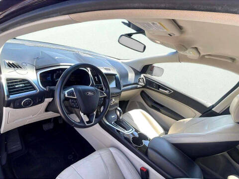 2018 Ford Edge Titanium