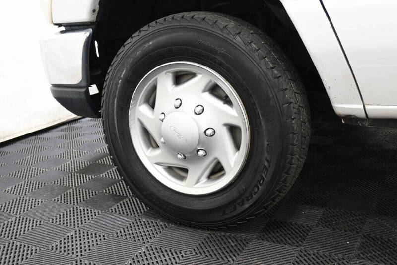 2012 Ford E-Series E-150