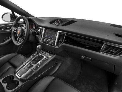 2016 Porsche Macan Turbo