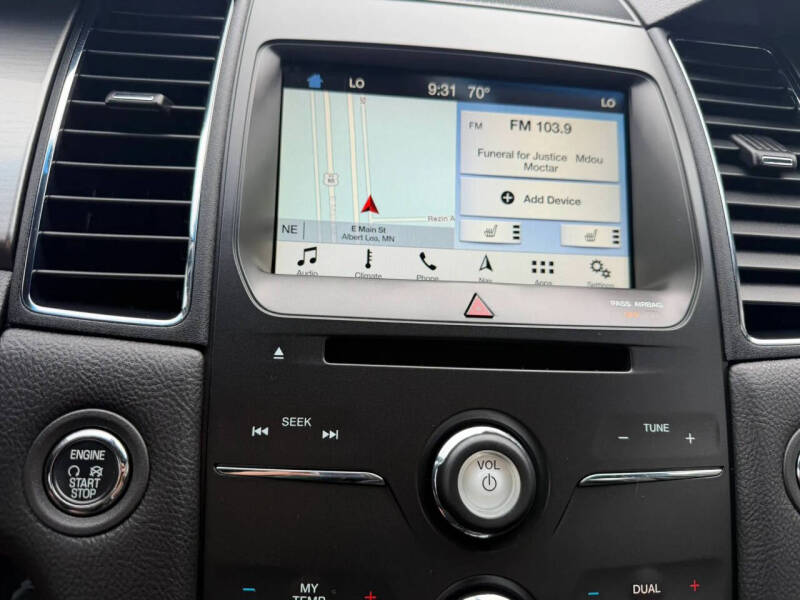 2018 Ford Taurus SEL