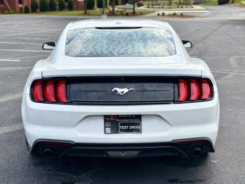 2019 Ford Mustang EcoBoost