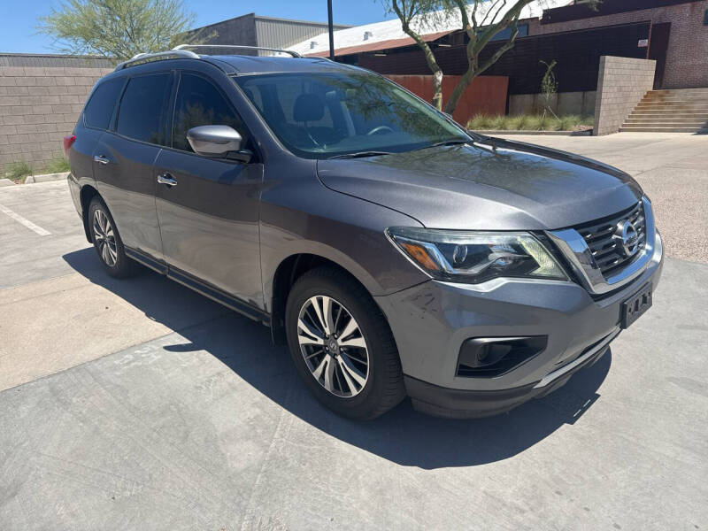 2017 Nissan Pathfinder SV