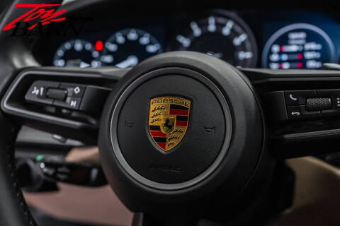 2022 Porsche 911 Carrera