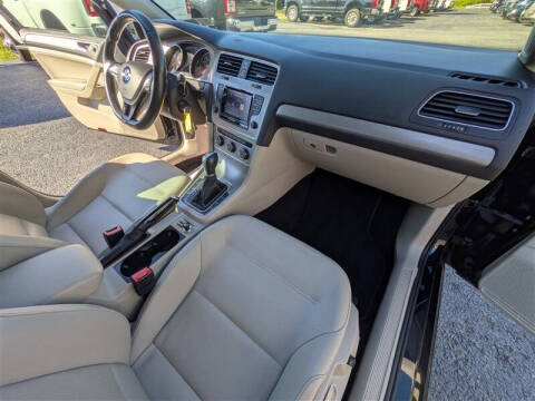 2015 Volkswagen Golf