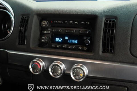 2005 Chevrolet SSR LS