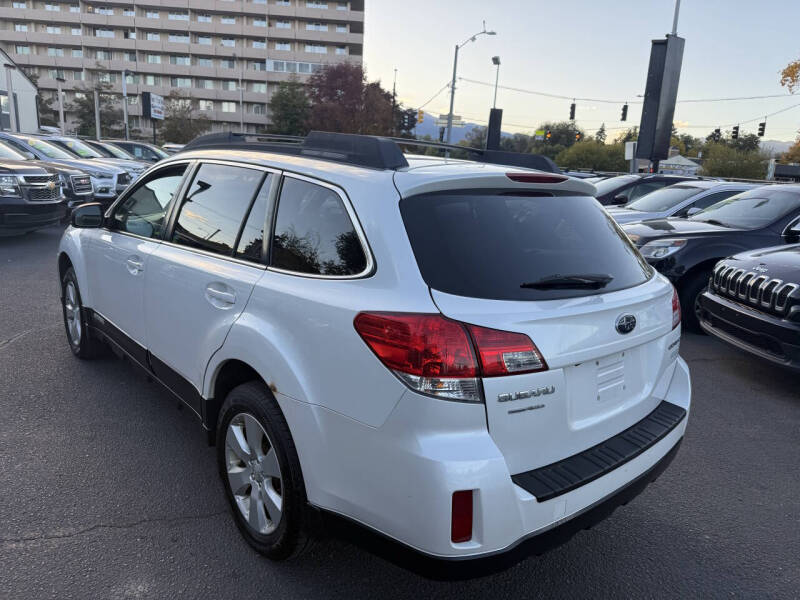2012 Subaru Outback 2.5i Premium