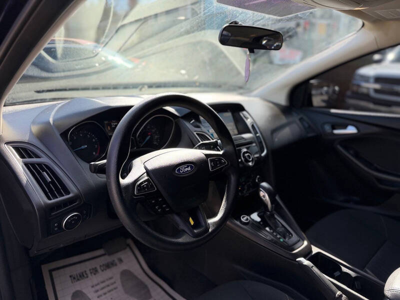 2017 Ford Focus SEL