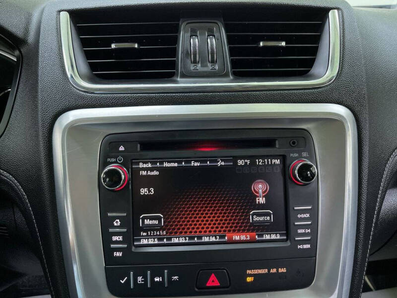 2016 GMC Acadia SLT-1