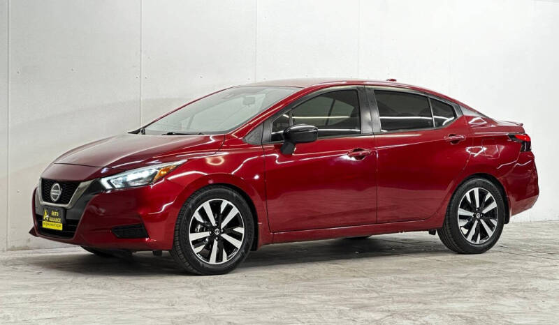 2022 Nissan Versa SR