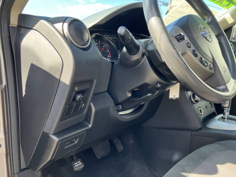 2013 Nissan Rogue SV