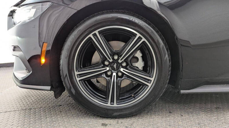 2024 Ford Mustang EcoBoost