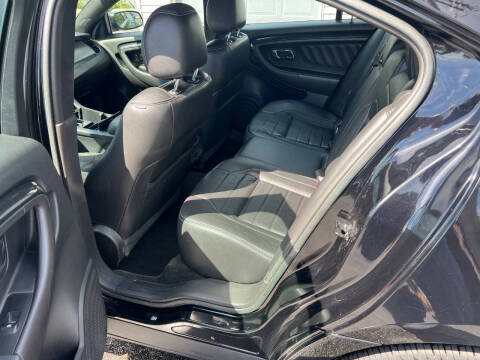 2016 Ford Taurus SHO