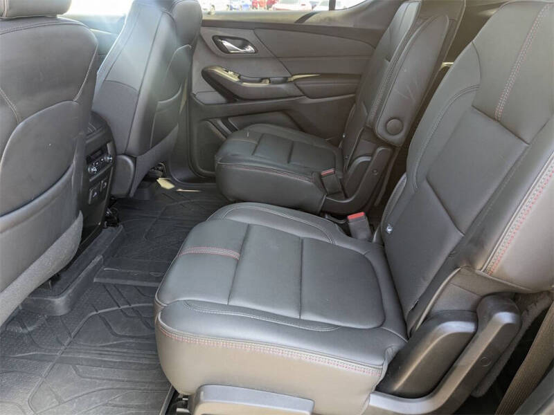 2023 Chevrolet Traverse RS