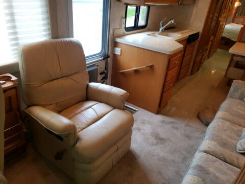 1999 Freightliner XC Chassis