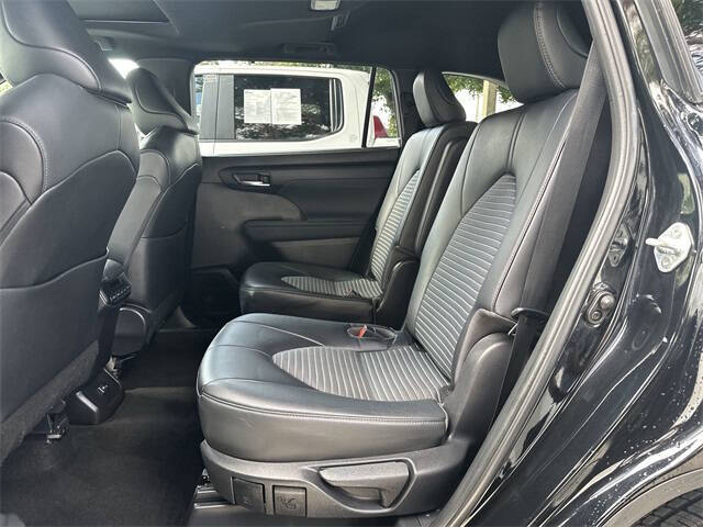 2023 Toyota Highlander XSE