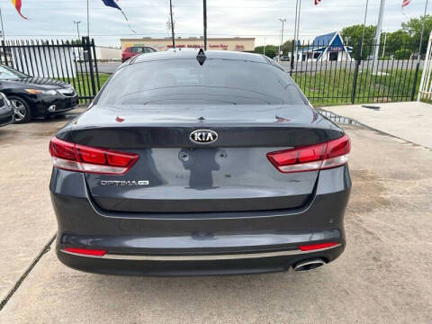 2018 Kia Optima LX